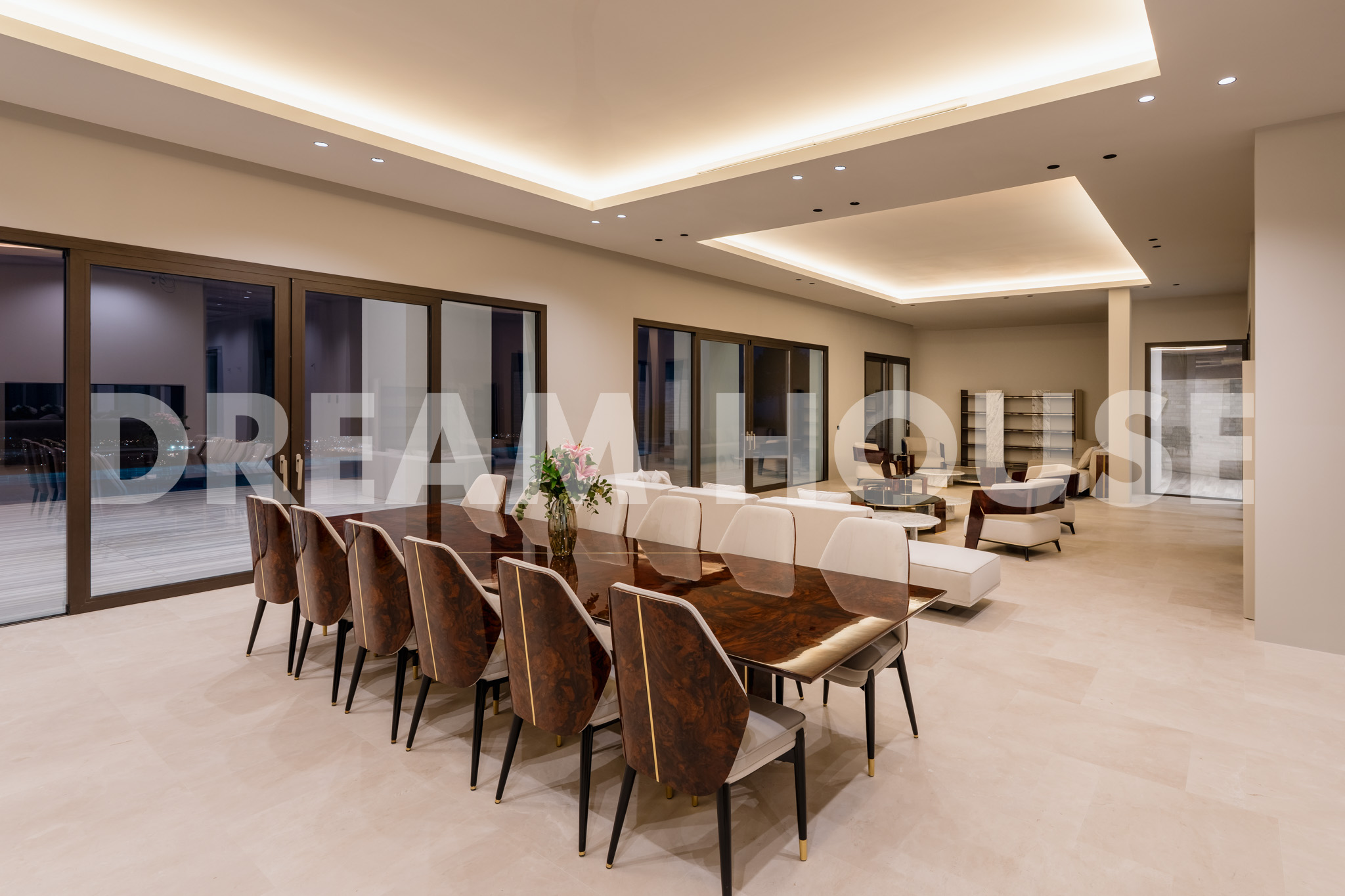 Dream House 13578
